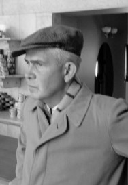 Резерв на утро и на день - 1957 черн.бел крупн.план.JPG