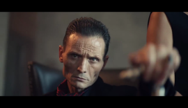 Резерв на утро и на день - Кадры клипа - Максим -Штампы 1.png