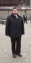 Виталий, 59 лет, 183 см, интеллигентное лицо, представительный вид - Нов.зимн.куртка.jpg