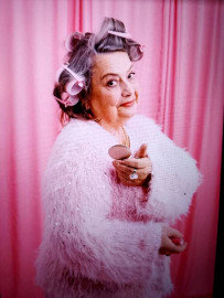 Нина-игровая разноплан эпизодница 70,игровой 65 .текст,озвучивание,рекламы, немецкий яз.-свободное владение, автоледи - IMG_20251027_185347_23.jpg