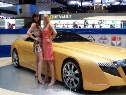 Встречи. Обсуждения встреч. Планирование. - autozoo-010807-boobs-auto-show-28.jpg