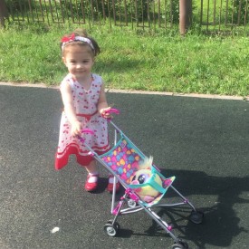 Эмми 1 год 10 месяцев